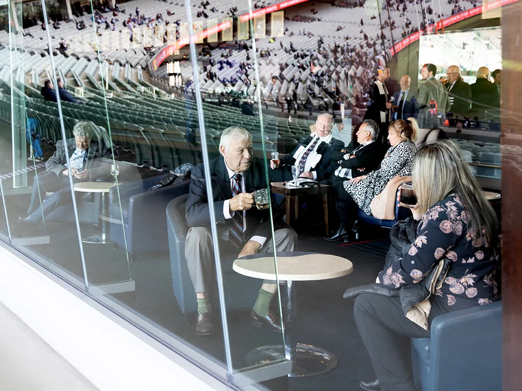 AFL22FINALS_GEELvCOLL_076_MCC_MembersDiningRoom_CallToAction_Desktop.webp