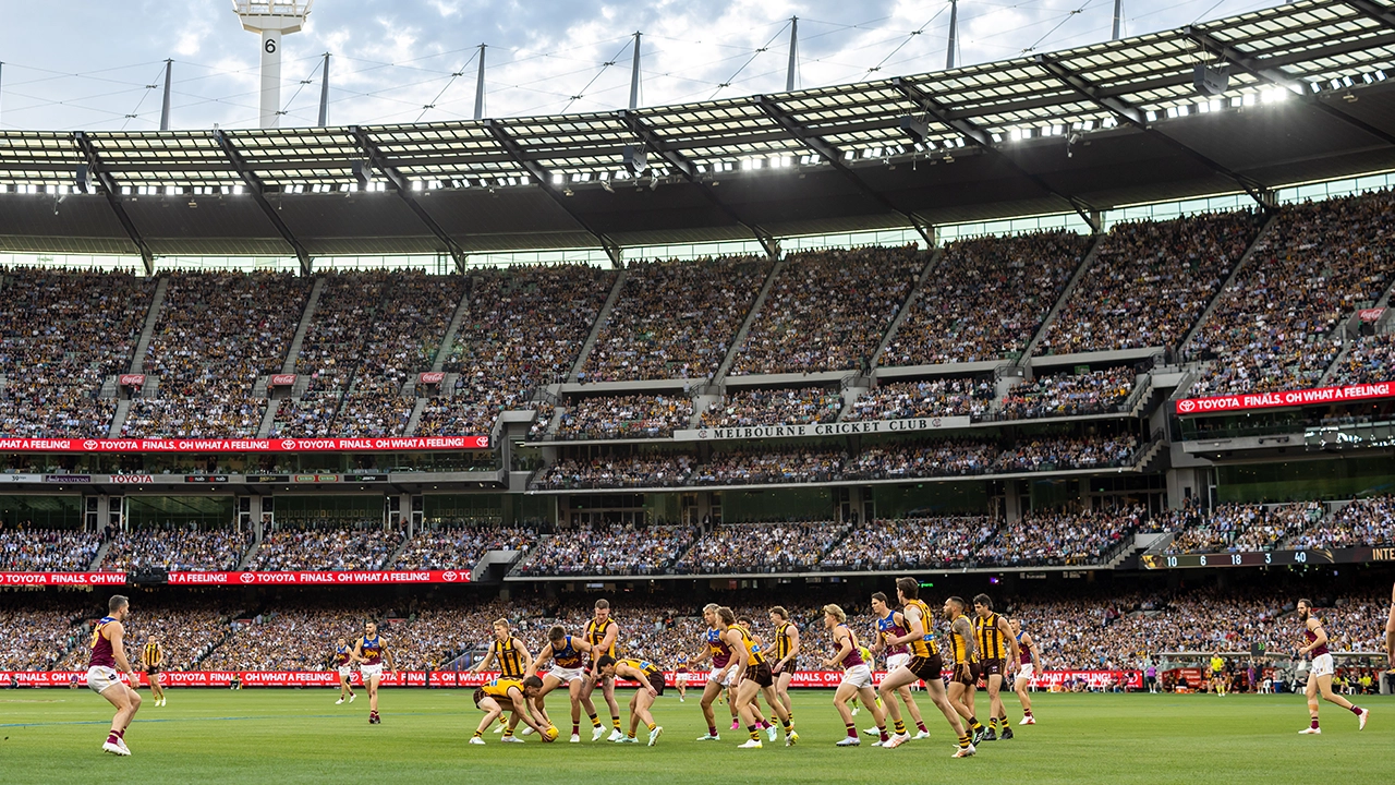 Hawthorn v Brisbane at the MCG